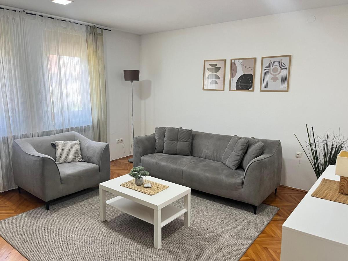 Apartman Mara Mala Subotica Exteriör bild