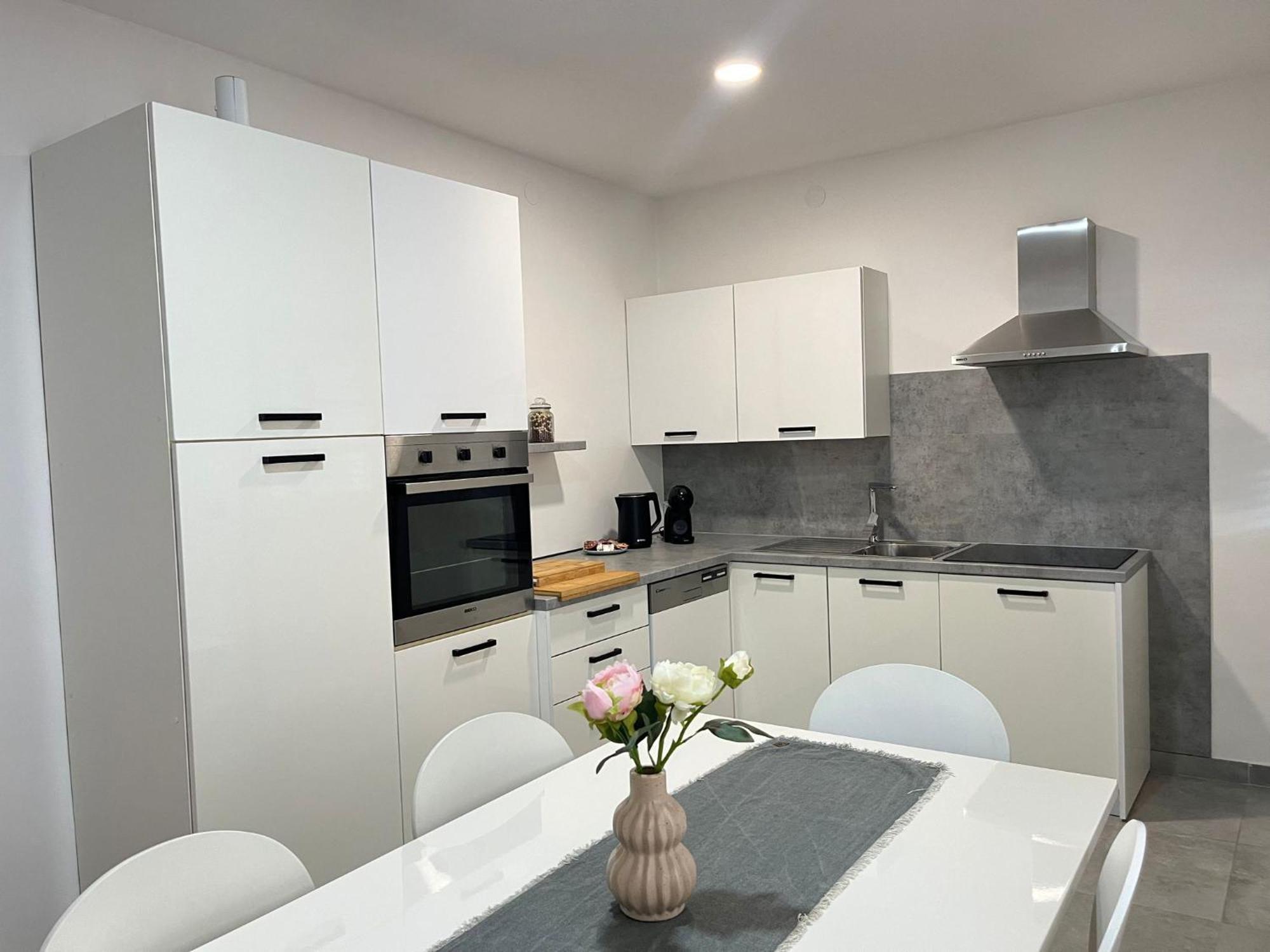 Apartman Mara Mala Subotica Exteriör bild
